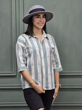 مانتو جلو دکمه زنانه کد 4030149