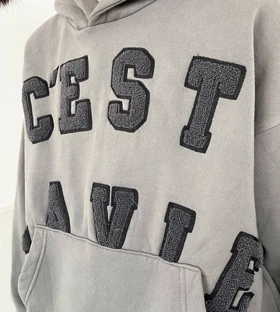 هودی خاکی برند Bershka