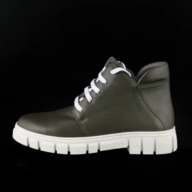 نیم بوت زنانه چرم یلسان مدل آلما کد 610-GN (سبز)