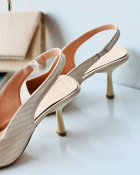 کفش زارا کبریتی