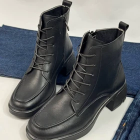 نیم بوت ساعتی بندی 677