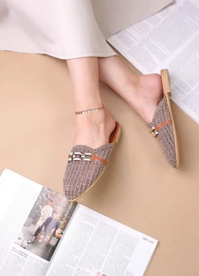 کفش صندل جلوبسته گیپوری سگک دار 6046