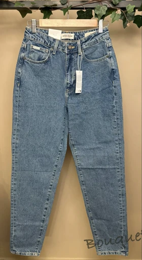 شلوار مام فیت گس