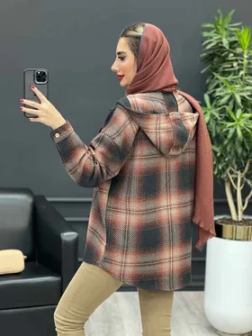 شکت دکمه چوبی کلاه دار