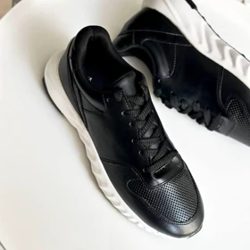 کفش اسپرت زنانه مدل Stradivarius Sneakers - SKS60