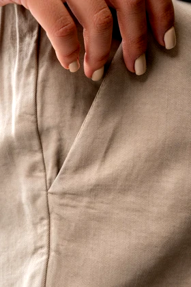 شلوار کتان نیم بگ پشت کش زنانه