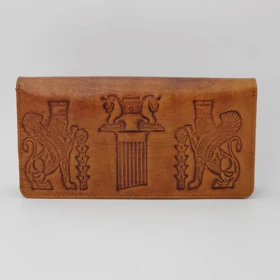 کیف پالتویی مردانه ورساچه Versace چرم طبیعی گاوی جعبه دار مناسب هدیه کد 18081س (عسلی تخت جمشید شیر)