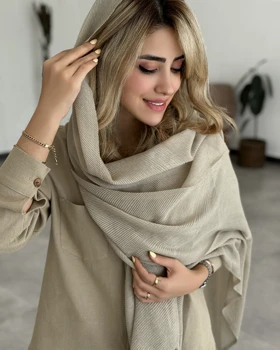 شومیز دگمه چوبی