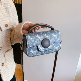 کیف دوشی وارداتی طرح Coach کد k666