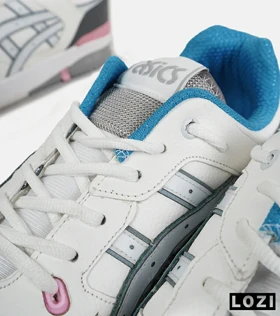 کفش کتانی مردانه سفید آبی ASICS TIGER RUNNER II