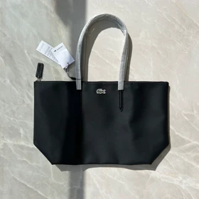 توت‌بگ لاگوست Lacoste