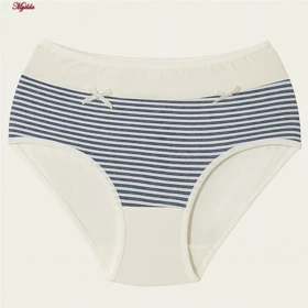 شورت زنانه راه راه رنگ سفید کد 5408-Y97