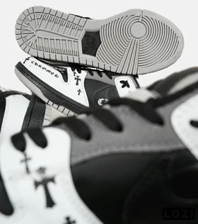 کفش کتانی مردانه و زنانه مشکی سفید NIKE jordan 1