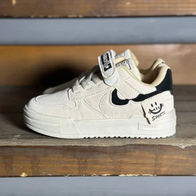 کتانی بچگانه 2nike