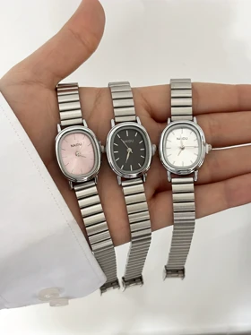 ساعت نایدو بیضی مینیمال