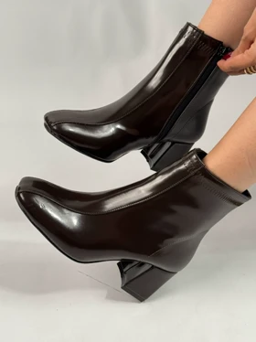 پاشنه دومان 1592