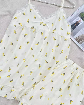 ست تاپ و شلوارک کاپ‌دار کد 5541