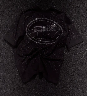 تیشرت نگین‌کاری شده دیزل: بدرخش و متفاوت باش اورجینال دیلم