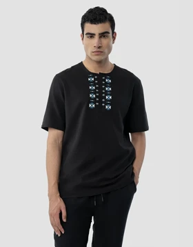 آستین کوتاه لینن بدون یقه پیش گلدوزی