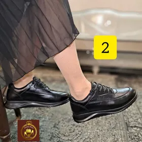 کتانی طبی چرمی زنانه بندی زیپی و ساده