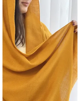 شال موهر اکرلیک
