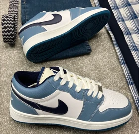 کتانی مردانه جردن وان آبی سرمه ای