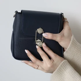 کیف زنانه دوشی مدل آرسانا