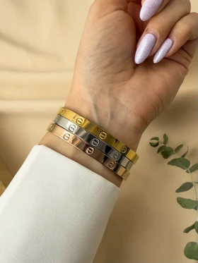 دستبند النگویی کارتیر طرح لاو 6میل cartier