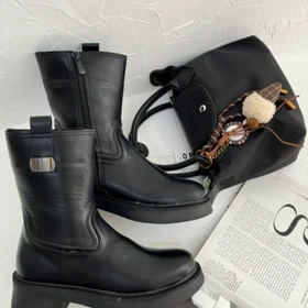 نیم بوت فشیون یراق دار 2405