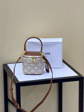 کیف صندوقی مین سلین Celine