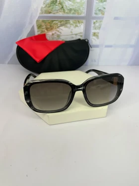 عینک آفتابی زنانه فندی 2567