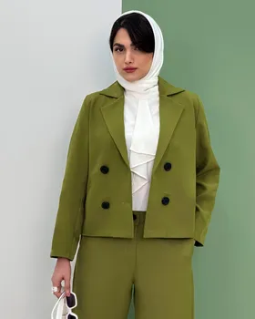 کت و شلوار کوتاه