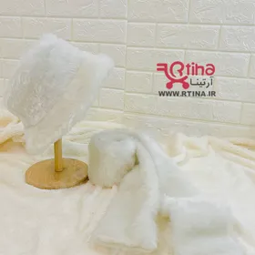 شال و کلاه فرحی زنانه (کلاه باکت و شال گردن خز) رنگ سفید مایل به شیری