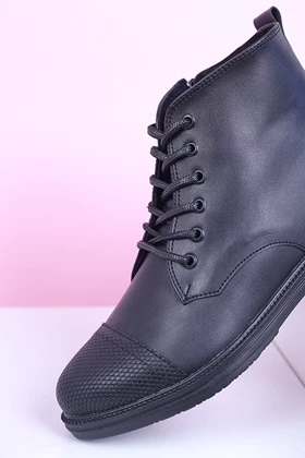 بوت زنانه BT ساق‌دار