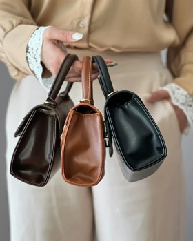 کیف دوشی دستی