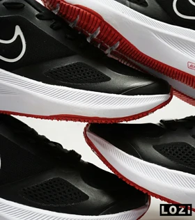 کفش کتانی مردانه مشکی سفید قرمز Nike guide 10
