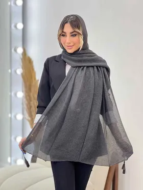 شال پلیسه منگوله‌دار