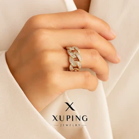 انگشتر ژوپینگ طرح زنجیری (کوبان/کارتیه) نگین‌دار