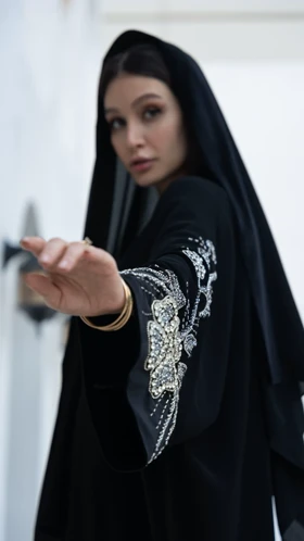 عبا جواهردوزی سوفیا