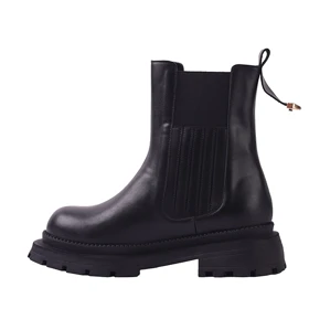 بوت زنانه مدل ساوا_مشکی کد 2218