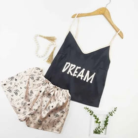 لباس خواب زنانه تاپ شورتک طرح DREAM