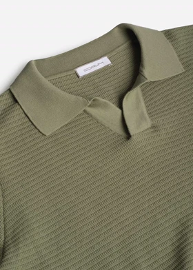 پولوشرت V-Neck