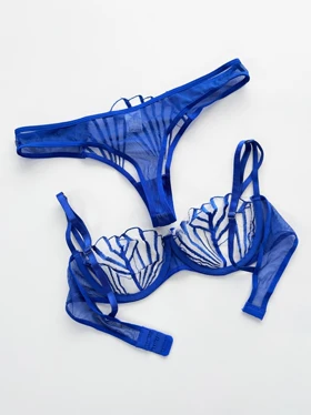 ست شورت و سوتین فنر دار تور و دانتل طرح برگ آبی کاربنی