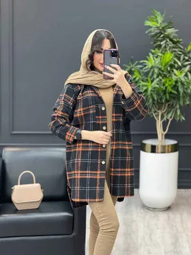 شکت کلاه دار دکمه چوبی