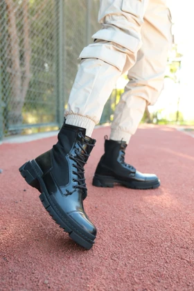 بوت و نیم بوت مردانه ریکان riccon