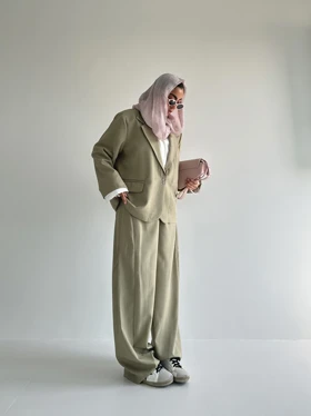ست کت و شلوار 4 دکمه