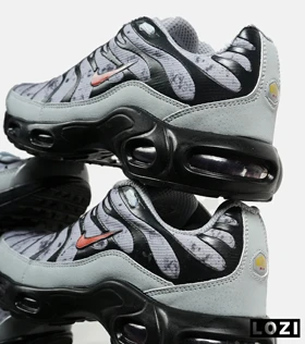 کفش کتانی مردانه و زنانه طوسی مشکی NIKE AirMax Plus TN Ultra
