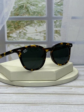 عینک آفتابی Ray-Ban RB2298 – استایل خاص با دسته سیم‌کشی و عدسی کریستال UV400