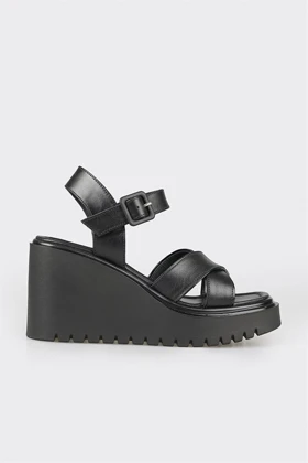 صندل زنانه اله elle