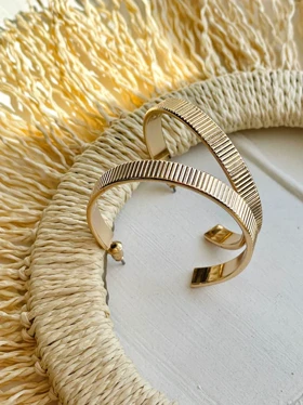 گوشواره طلایی مینیمال